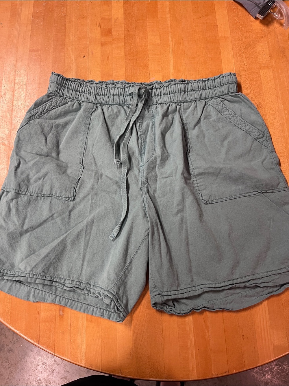Gloria Vanderbilt women’s Drawstring Shorts - 6 inch inseam